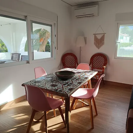 Rota Llebeig, Casa Junto Al Mar Appartement